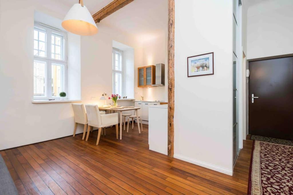 Best Location, Beautiful And Quiet Old Town Apt. Reval Exterior foto